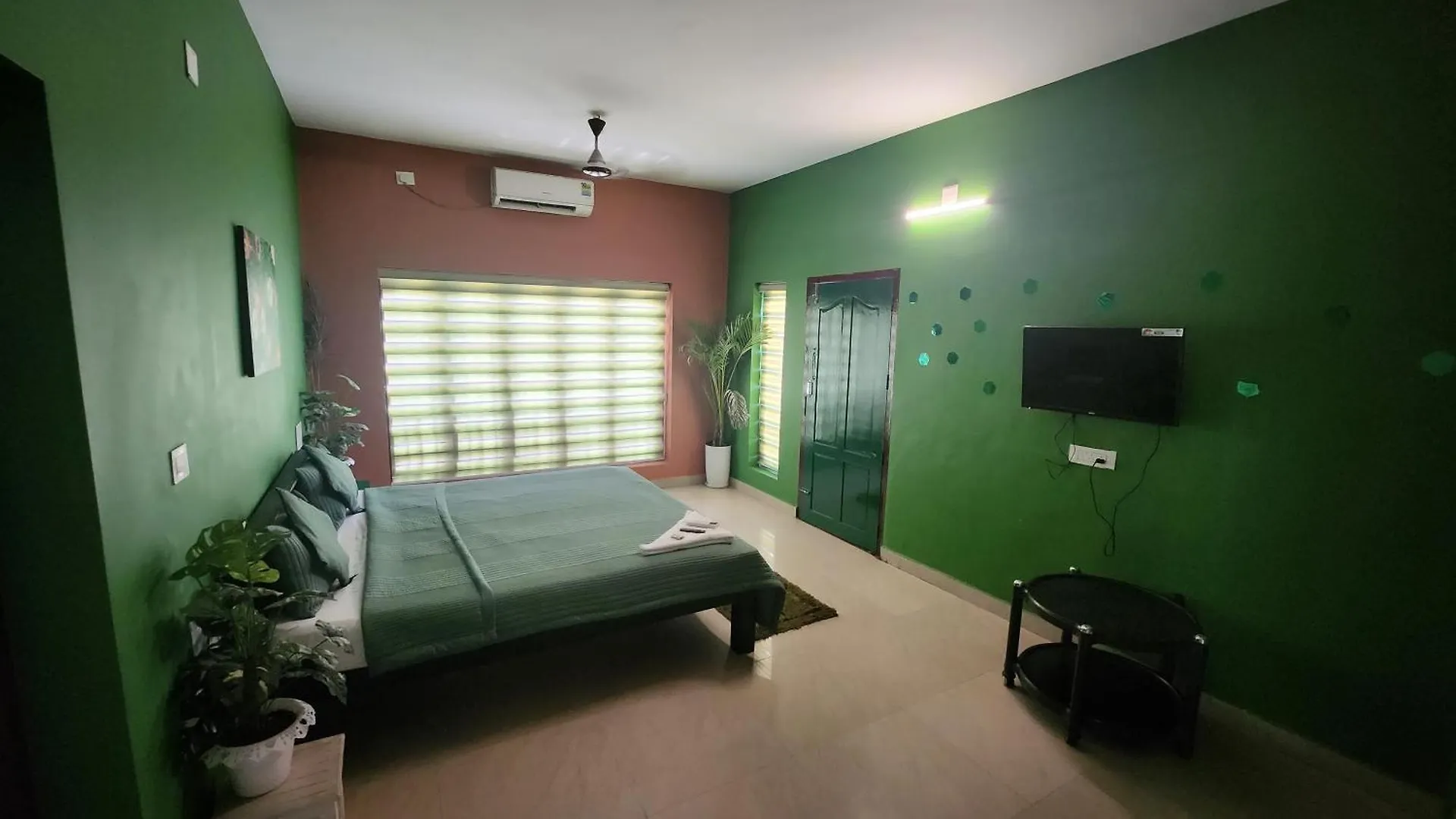*** Hotel Uday'S Sea Green Pallipuram India