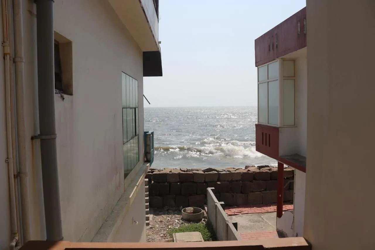 Uday'S Sea Green Pallipuram