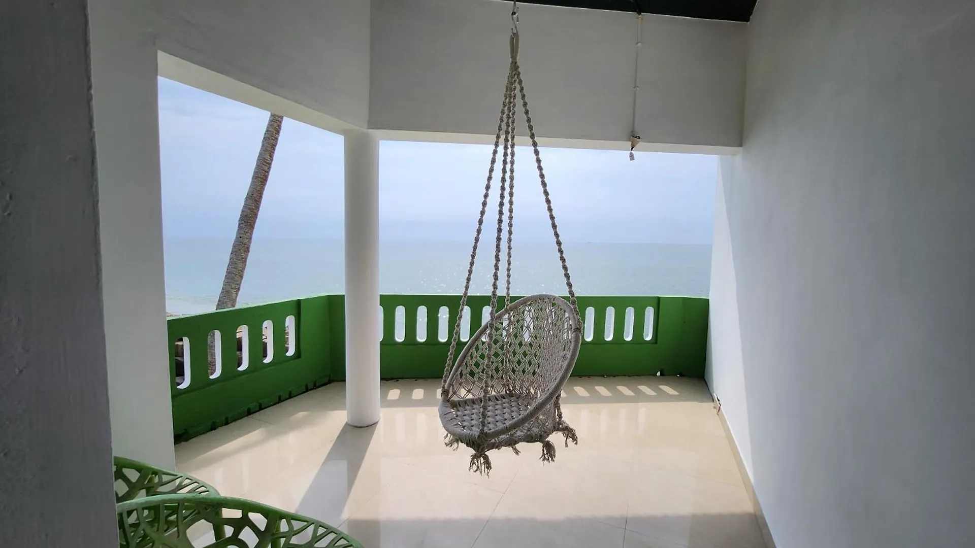 Uday'S Sea Green Pallipuram Hotel