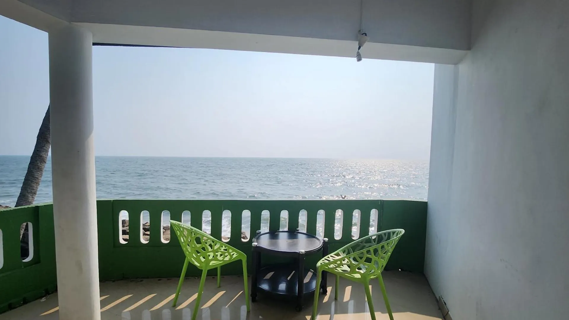 Hotel Uday'S Sea Green Pallipuram
