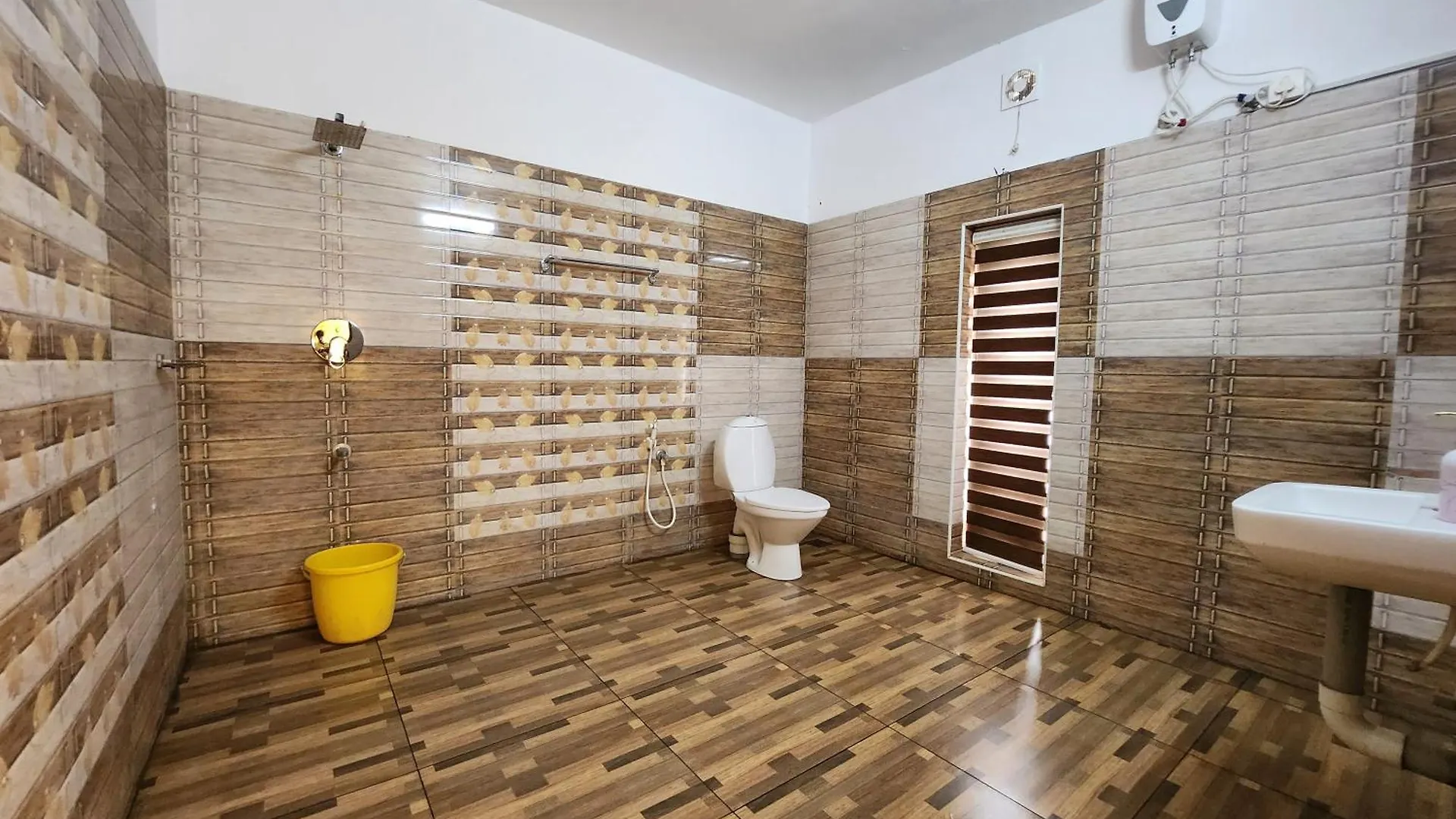 Uday'S Sea Green Pallipuram